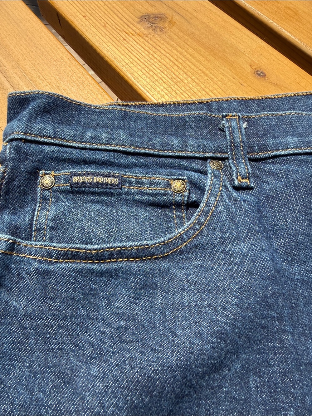 Brooks Brothers Men's Relaxed Dark Blue Jeans - Picture 2 of 6